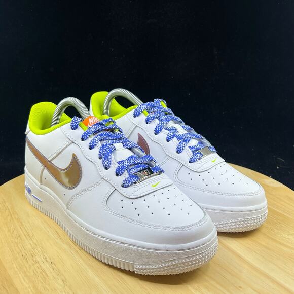 Nike Air Force 1 LV8 (GS) DQ7767-100 White Sneakers Sz 6.5Y - Women’s Sz 8 - Picture 4 of 10